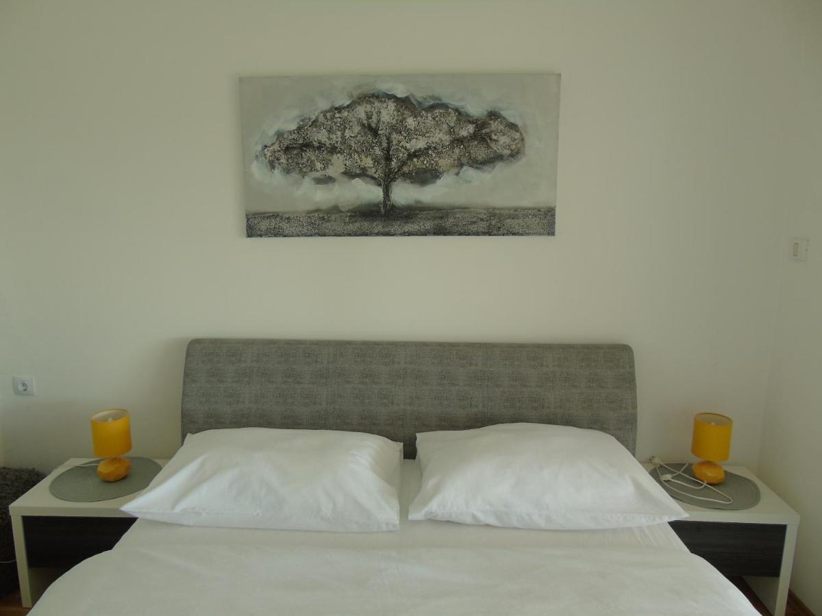 Apartment Ella, Opatija Exterior photo